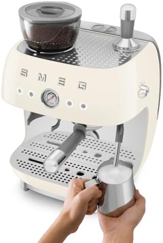 Smeg Machine à café expresso manuelle avec broyeur